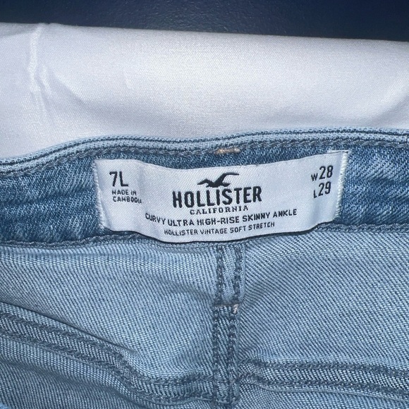 Hollister Curvy Ultra High-Rise Skinny Ankle Jeans Women's Size W28xL28Blue - Picture 4 of 8